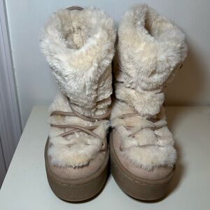Platform Faux Fur Boots